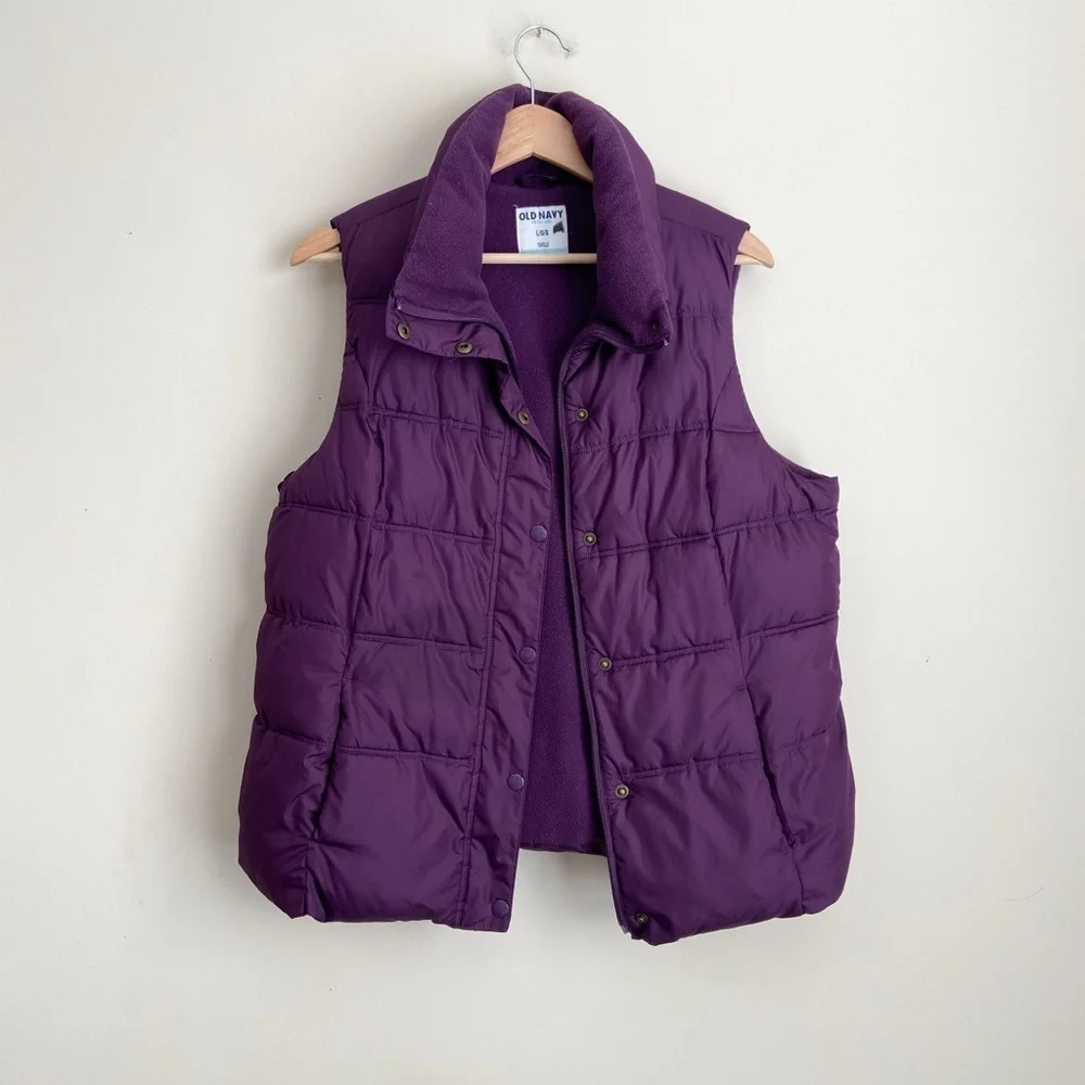 Old Navy Women's Deep Purple Quilted Vest